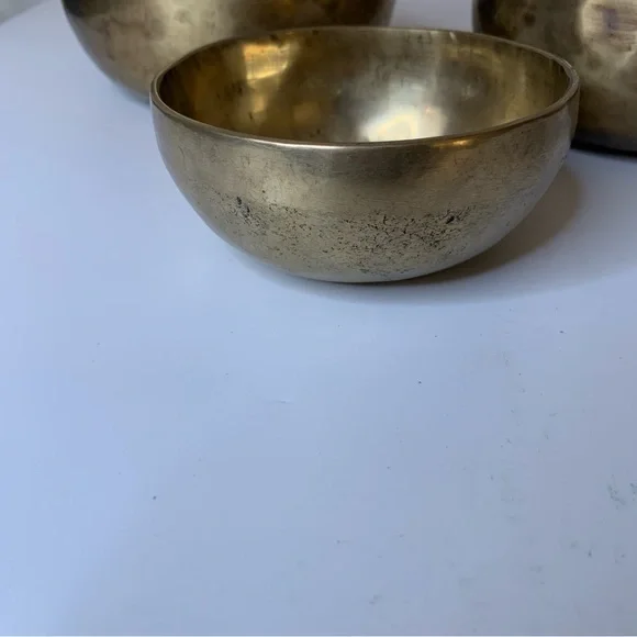 Set of Three Brass singing Bowls - Picture 3 of 12